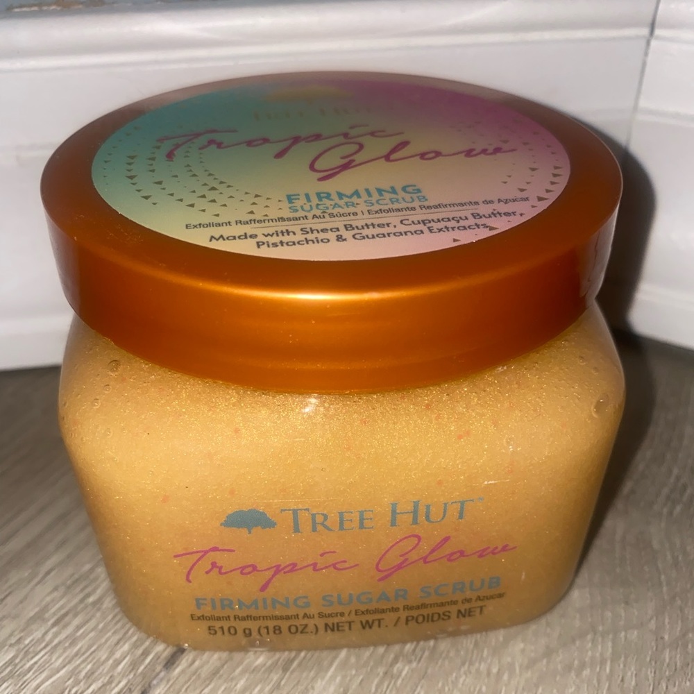 Tropic glow Shea sugar scrub Tree hut Brand new